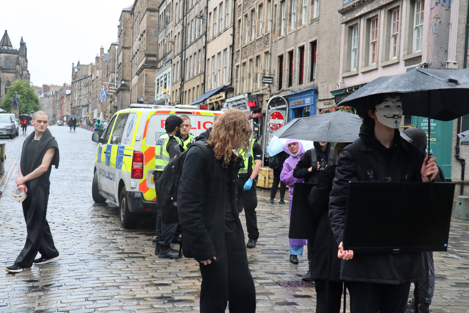 Police intervention next to Anonymous for the Voiceless event